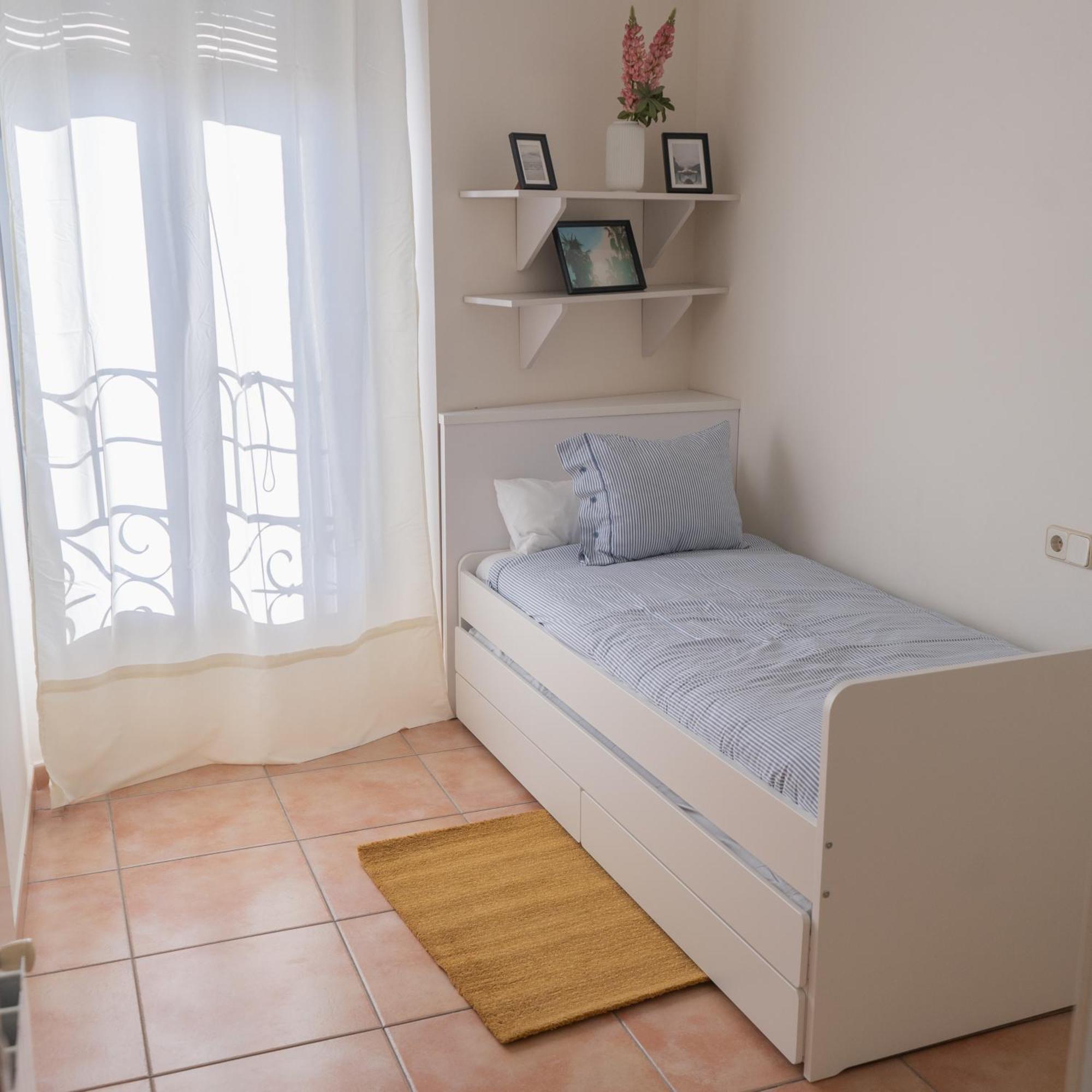 En Plaça Nova 2, Apartamento *